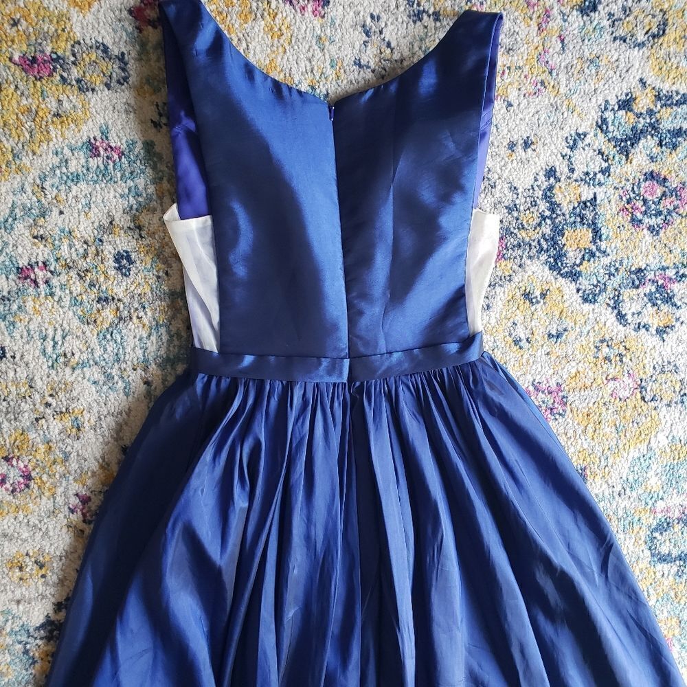 Prom dress - Picture 6 of 16